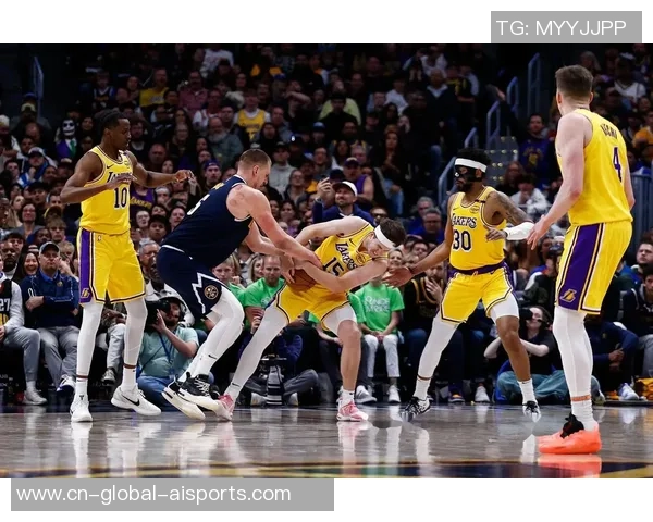 湖人对掘金精彩对决回顾9月21日比赛录像全程回放分析